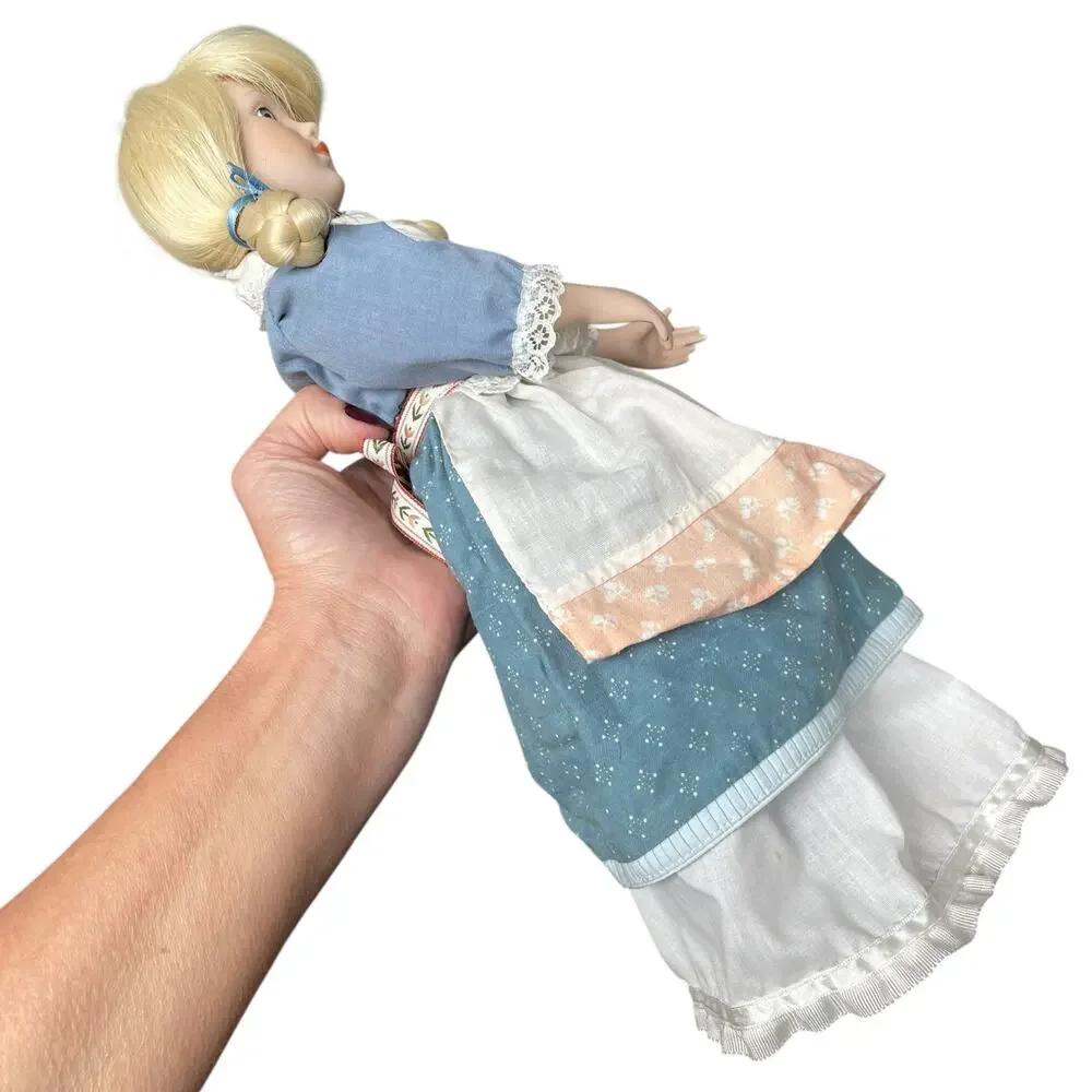 Lenox Hannah The Little Dutch Maiden Doll Vtg 1990 Children of the World READ